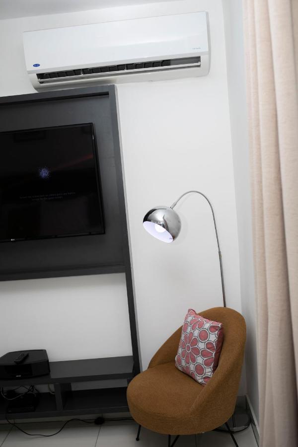 Accra Comfy Studio At Embassy Gardens Cantonments מראה חיצוני תמונה