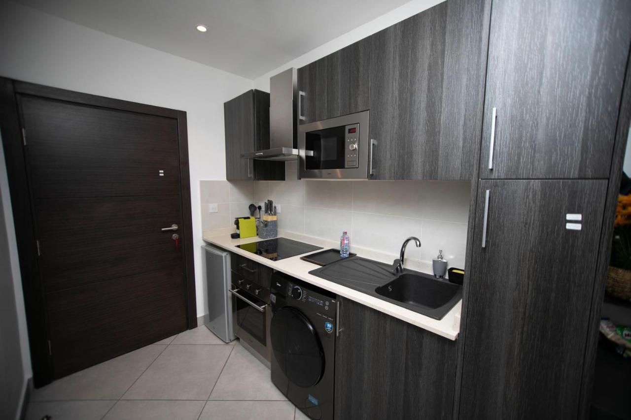 Accra Comfy Studio At Embassy Gardens Cantonments מראה חיצוני תמונה