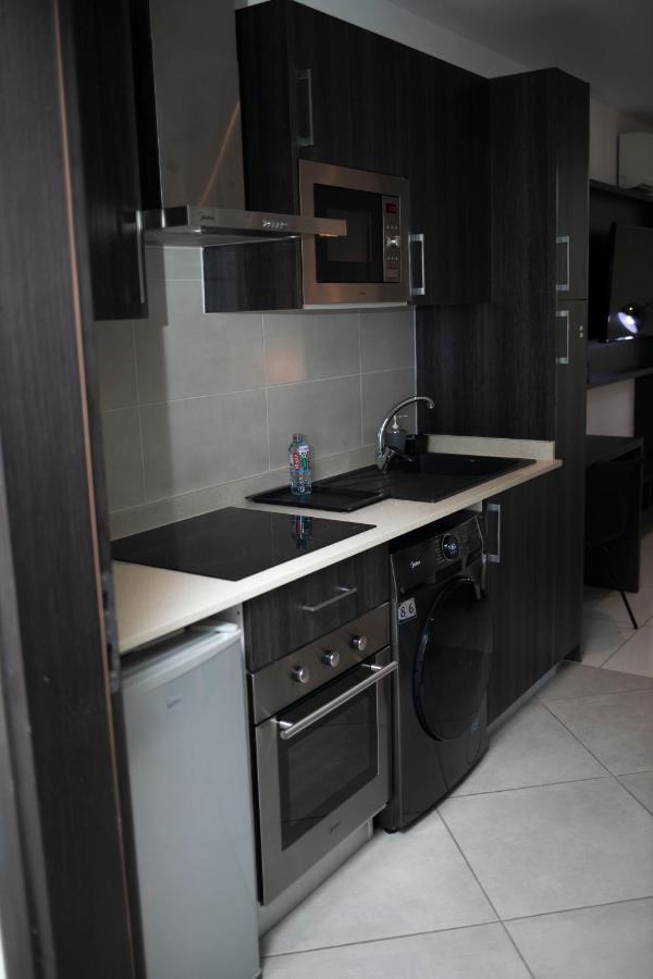 Accra Comfy Studio At Embassy Gardens Cantonments מראה חיצוני תמונה
