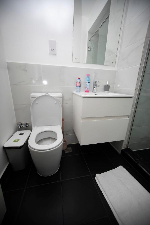 Accra Comfy Studio At Embassy Gardens Cantonments מראה חיצוני תמונה