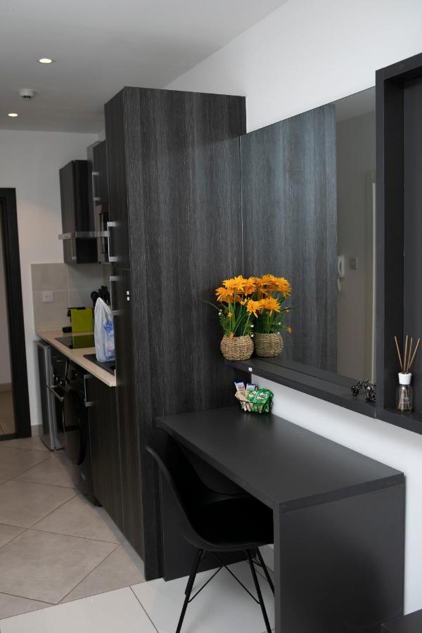 Accra Comfy Studio At Embassy Gardens Cantonments מראה חיצוני תמונה